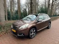 Peugeot 2008 1.6 VTi Féline Veel optie-Nette auto 2013