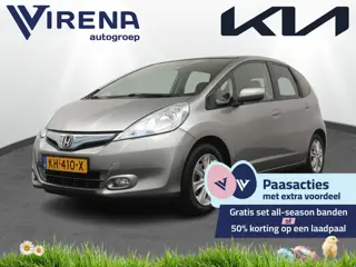 Honda Jazz 1.4 Hybrid Elegance Automaat - Panorama dak - Parkeersensoren - Climate Control - Trekhaa