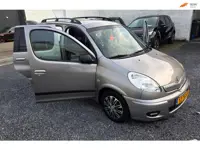 Toyota Yaris Verso 1.3 VVT-i Sol AUTOMAAT