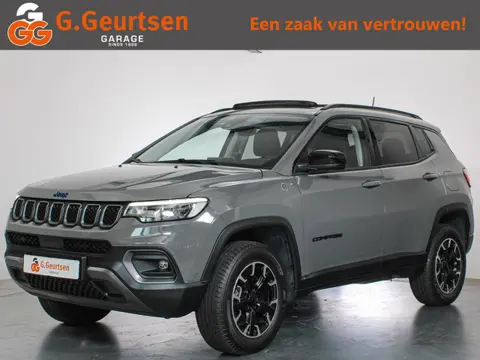 Jeep Compass 4xe 240 Plug-in Hybrid Electric Trailhawk Panoramadak, ACC, Camera, Apple CarPlay/Andro