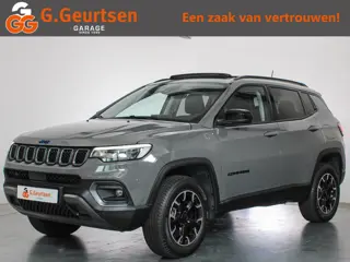 Jeep Compass 4xe 240 Plug-in Hybrid Electric Trailhawk Panoramadak, ACC, Camera, Apple CarPlay/Andro