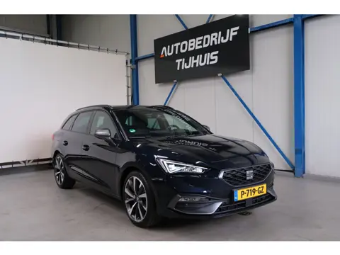 Seat Leon Sportstourer 1.5 eTSI FR Business Intense Automaat - N.A.P. Airco, Cruise, Virtual Display