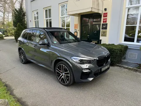 BMW X5 xDrive45e, H/K, Memory, Pano (bj 2021, automaat)
