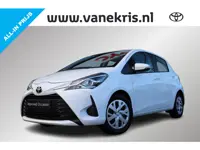 Toyota Yaris 1.5 VVT-i 111pk Active, Trekhaak , Winterbanden