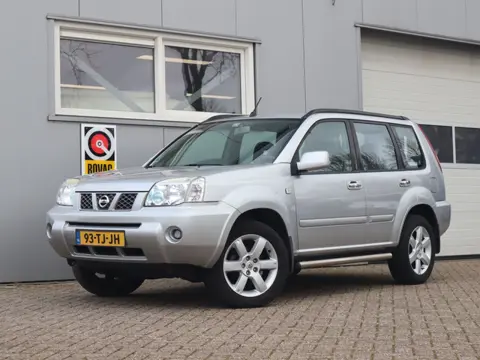 Nissan X-Trail 2.0 Columbia 2wd / Trekhaak / APK 29-01-2027