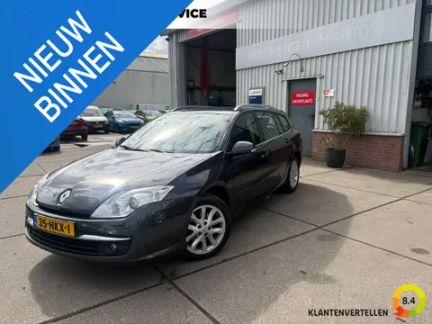 Renault Laguna Estate 2.0 16V Dynamque Clima, pdc achter