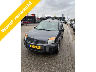 Ford Fusion 1.4-16V Championhttps://wheelerdelta.autodata.nl/#/voorraad