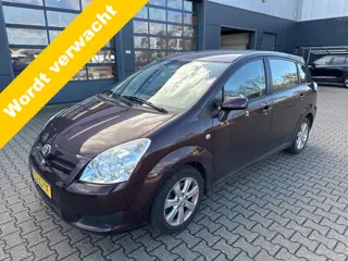 Toyota Verso 1.6 VVT-i Terra (bj 2008)