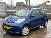 Peugeot 107 1.0-12V XS | El. Ramen | APK tot 20-11-2026 | NAP | Zeer lage km! Rijdt top!