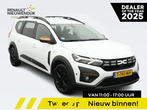 Dacia Jogger 1.0 TCe 100 ECO-G Extreme 7p. / 1E EIGENAAR / STOEL & STUURWIEL VERWARMING / NAVIGATIE 