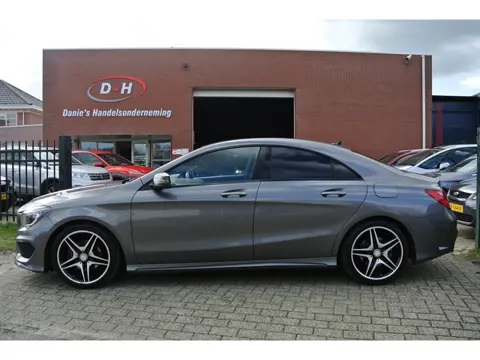 Mercedes-Benz CLA-klasse 200 Prestige amg inruil mogelijk nap