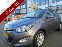 Hyundai i20 1.2i i-Deal 1 eigenaar airco ,lmv,elek pakket etc