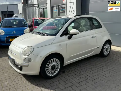 Fiat 500 1.2 AUTOMAAT | AIRCO | GLAZEN DAK | NAP |