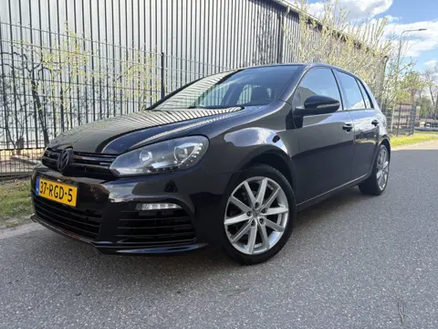 Volkswagen Golf 1.2 TSI Highline BlueMotion / LEER / R20 PAKKET / NAVI / CRUISE