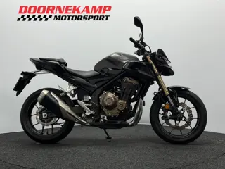 Honda CB 500 HORNET (bj 2023)