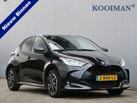 Toyota Yaris 1.5 Hybrid Dynamic 116 Pk Automaat Apple Carplay / DAB / Camera / Stuur- stoelverwarmin