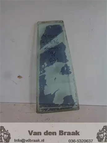 BMW 3 serie E36 Touring 1995-1999 Scheerraam rechts achter