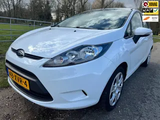 Ford Fiesta 1.25 Champion 1ste eigenaar en pas 56.980km gereden!!