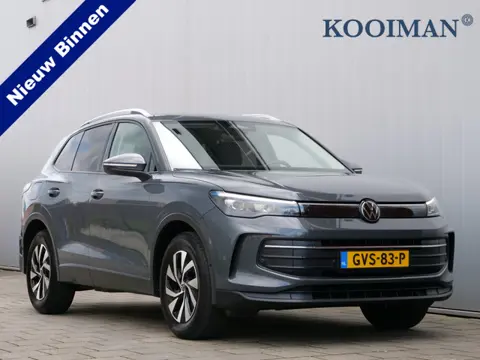 Volkswagen Tiguan 1.5 eTSI Life Edition 150 Pk Automaat DAB / Apple Carplay / Camera / Trekhaak
