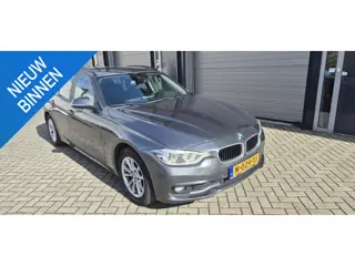 BMW 3-serie Touring 320d Edition Sport Line Shadow Executive rijdt en schakelt goed, lv deur en sche
