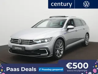 Volkswagen Passat 1.4 TSI PHEV GTE Highline Automaat - 360 camera - Trekhaak - Panoramaschuif-kantel