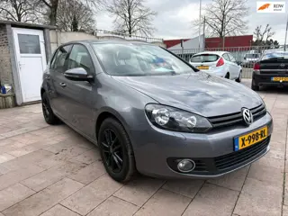 Volkswagen Golf 1.2 TSI Highline BlueMotion Carplay/Airco/LM Velgen