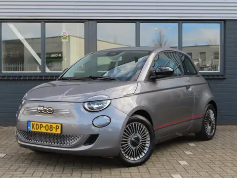 Fiat 500 3+1 Icon 42 kWh (bj 2022, automaat)