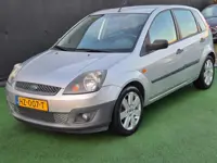Ford Fiesta 1.6-16V Futura