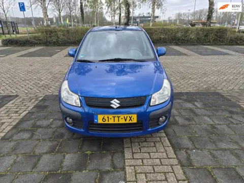 Suzuki SX4 1.6 Exclusive