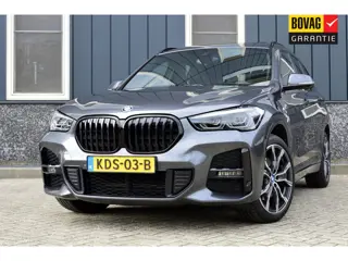 BMW X1 xDrive25e M-Sport Rijklaarprijs-Garantie SOH 96% Panoramadak Leder Interieur Led Apple carpla