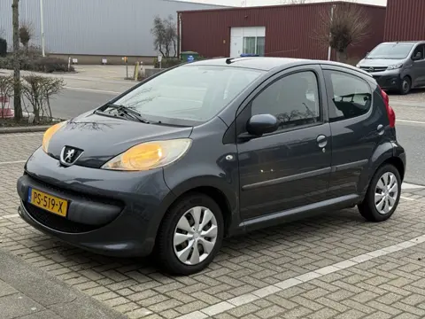 Peugeot 107 1.0 Benzine 5 Deurs Airco Elektr. Ramen 2 Sleutels