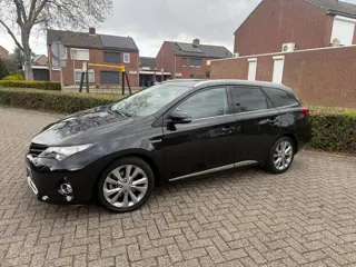 Toyota Auris Touring Sports 1.8 Hybrid Lease Pro