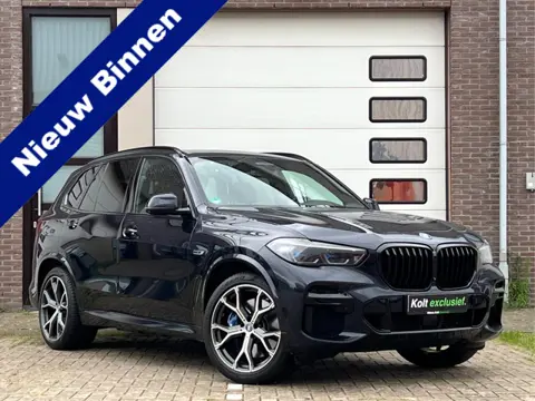 BMW X5 xDrive45e High Executive M-Sport 394 PK Plugin Hybride / Soft Close / Luchtvering / Panoramad