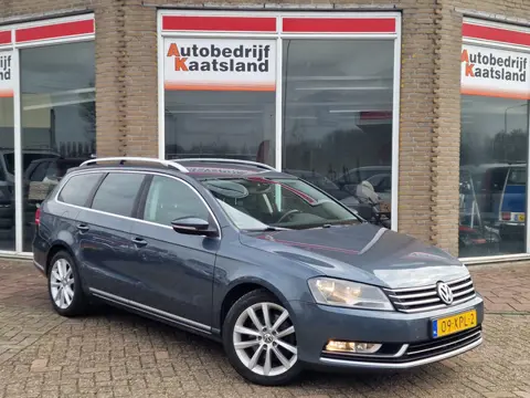 Volkswagen Passat Variant 1.4 TSI High Executive Line BlueMotion - Leer - Navi - Cruise -