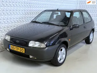 Ford Fiesta 1.3-16V Ghia APK Stuurbekrachting / 176.000km (1996)