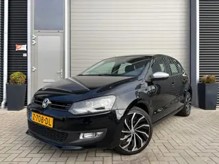Volkswagen Polo 1.4-16V Comfortline/Lichtmetaal/Carplay/Airco/Black edition/