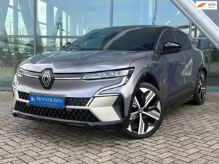 Renault Megane E-Tech Comfort range iconic 60 kWh 218pk Stoel-Stuur Verwarming / H/K Audio / 360 Cam