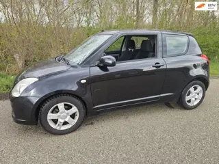 Suzuki Swift 1.3 Base