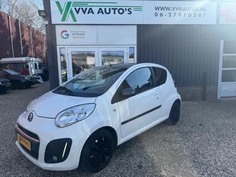 Citroen C1 1.0 Two-Tone airco, bluetooth, toerenteller, LED, APK 02-2027, nieuwe koppeling!