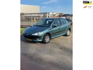Peugeot 206 1.4 Gentry