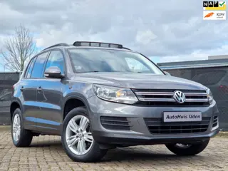 Volkswagen Tiguan 1.4 TSI Comfort&Design*Pano*Navi*Pdc*Trekhk