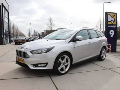Ford FOCUS Wagon 1.0 Titanium Navi, 2x PDC, NL Auto, Facelift Prijspakker!