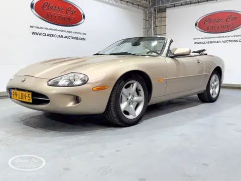 JAGUAR XK8   - ONLINE AUCTION
