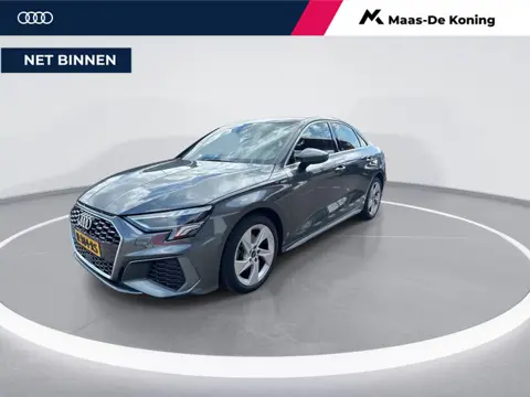 Audi A3 Limousine 30 TFSI 110pk S-Tronic S Edition · Apple/Android Car Play · Parkeerassistent · Cru