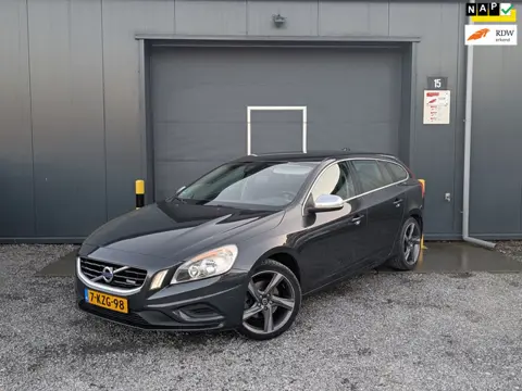 Volvo V60 1.6 T3 R-Design, NAP, AIRCO, AUTOMAAT