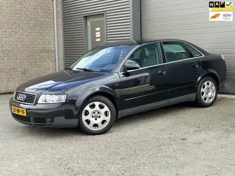 Audi A4 Limousine 2.0 FSI