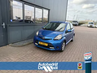 Toyota Aygo 1.0 VVT-i Aspiration 5-drs. AIRCO/MEDIA/BLUETOOTH/LED