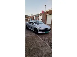 Peugeot 206 CC 2.0-16V