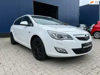 Opel Astra Sports Tourer 1.4 Turbo Cosmo / CRUISE CONTROL / PDC / CLIMATE CONTROL / LEDER / STOELVER