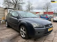 Ford Focus 1.6-16V Futura